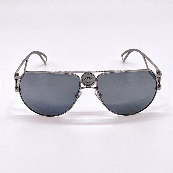 New! Versace Gray Unisex 60mm Sunglasses - Picture 2 of 6